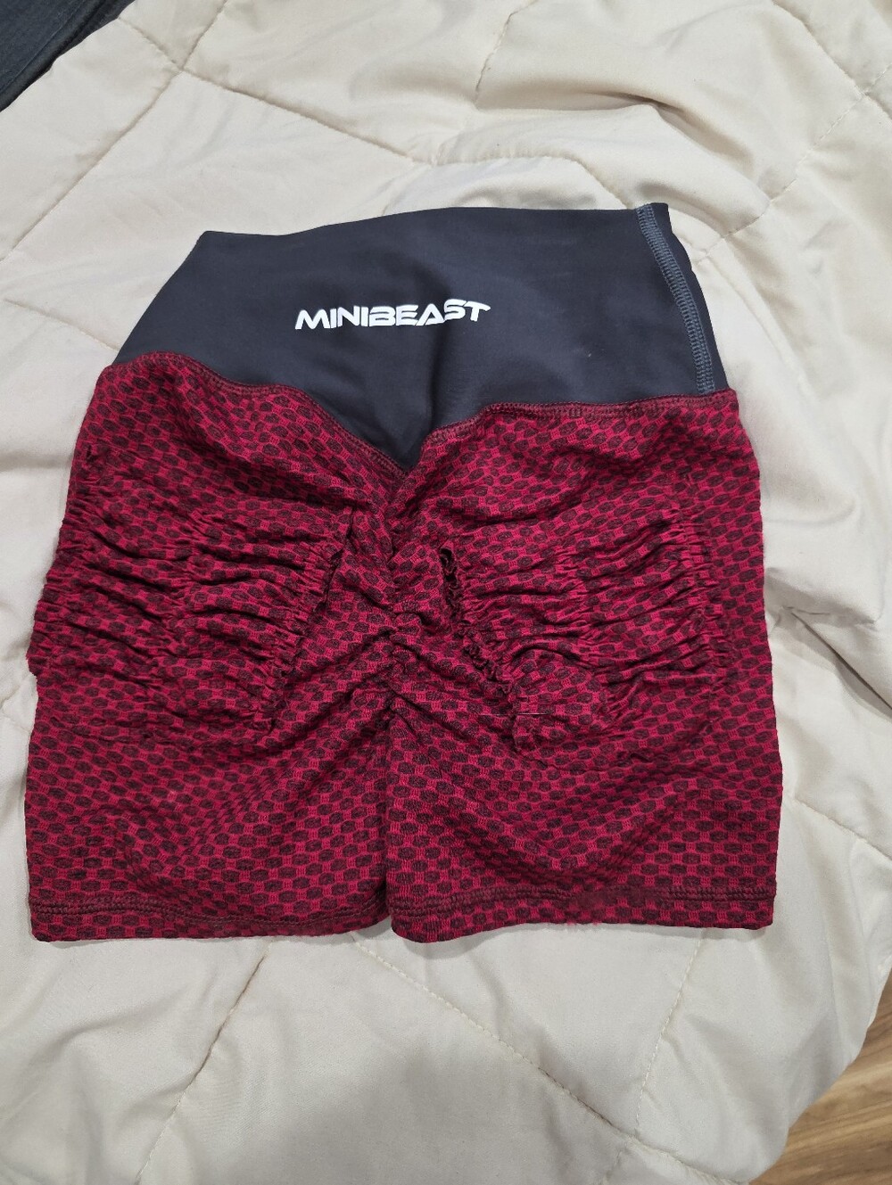 Women's High-Waist Textured Red Workout Shorts MINIBEAST